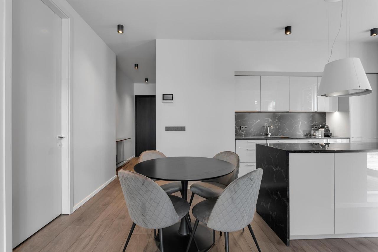 Modern Apt In Central Reykjavik Exterior photo